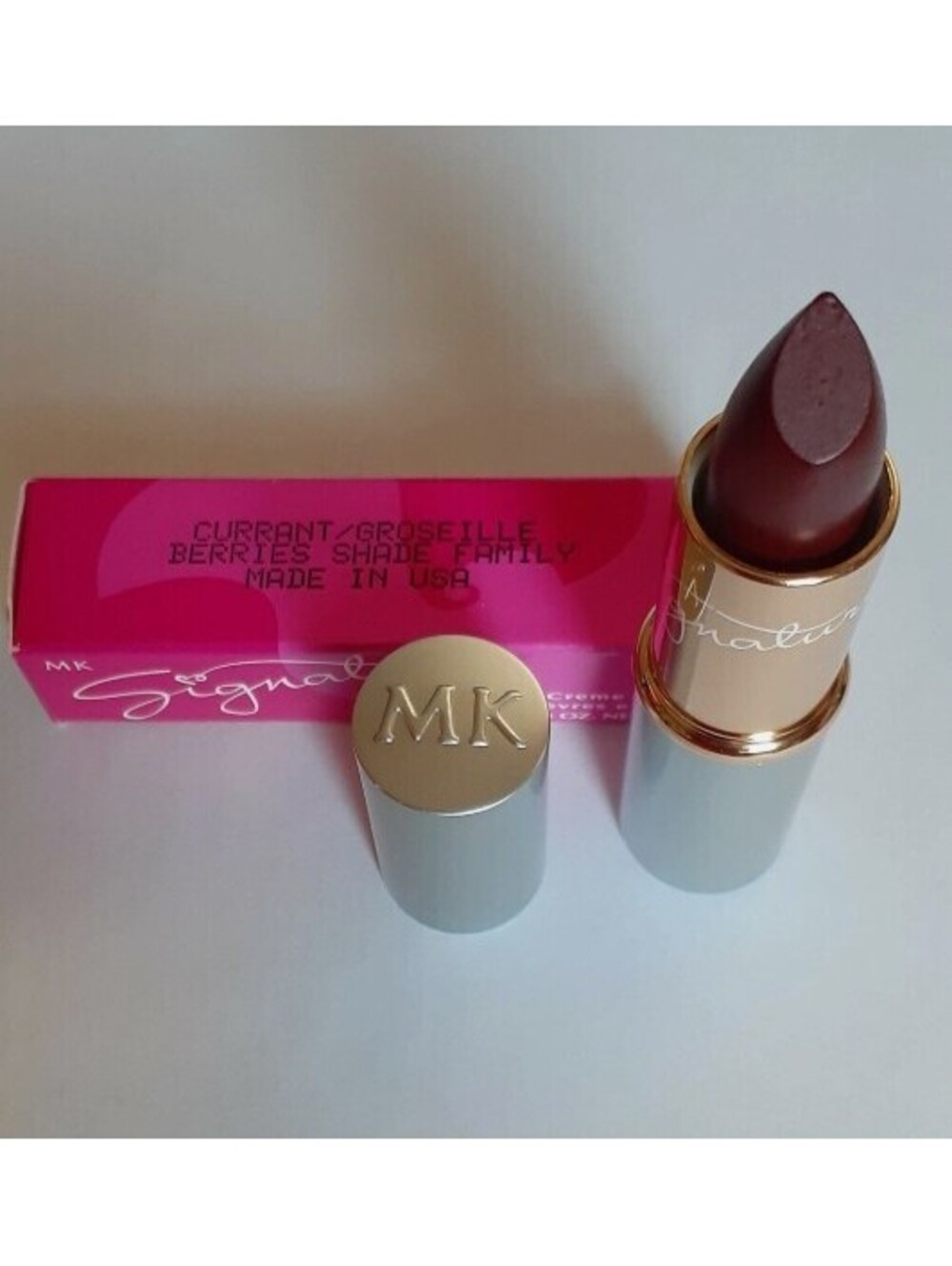 New Mary Kay Signature Creme Lipstick - Currant - NIB Full Size